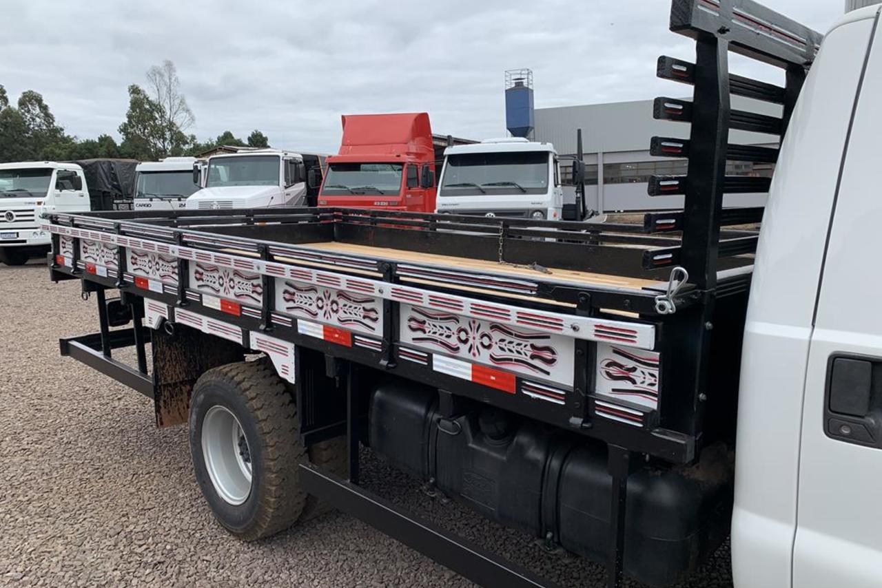 Ford F4000 - 99/99 7
