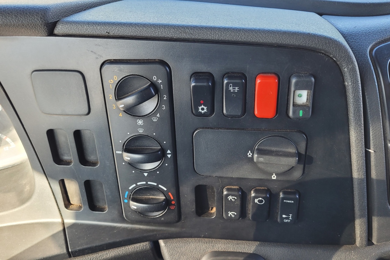 Mercedes Benz Atego 2430 - 17/17 4