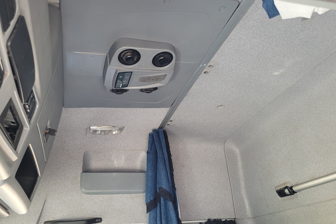Mercedes Benz Atego 2430 - 17/17 13