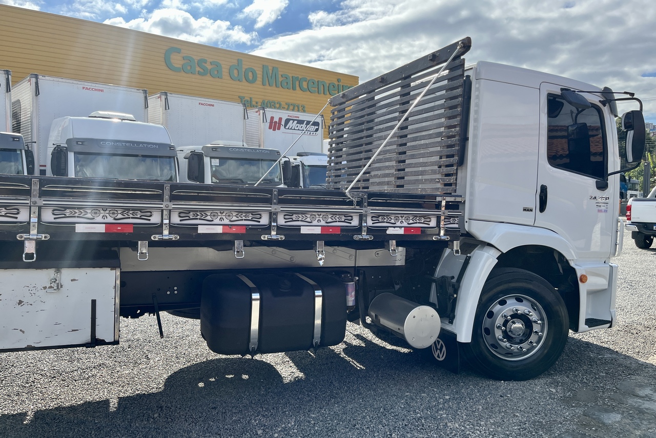 Volkswagen 24-280 E Constellation 6x2 - 15/15 4