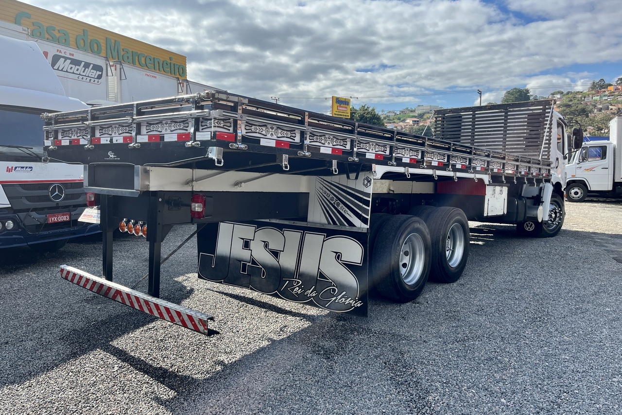 Volkswagen 24-280 E Constellation 6x2 - 15/15 5