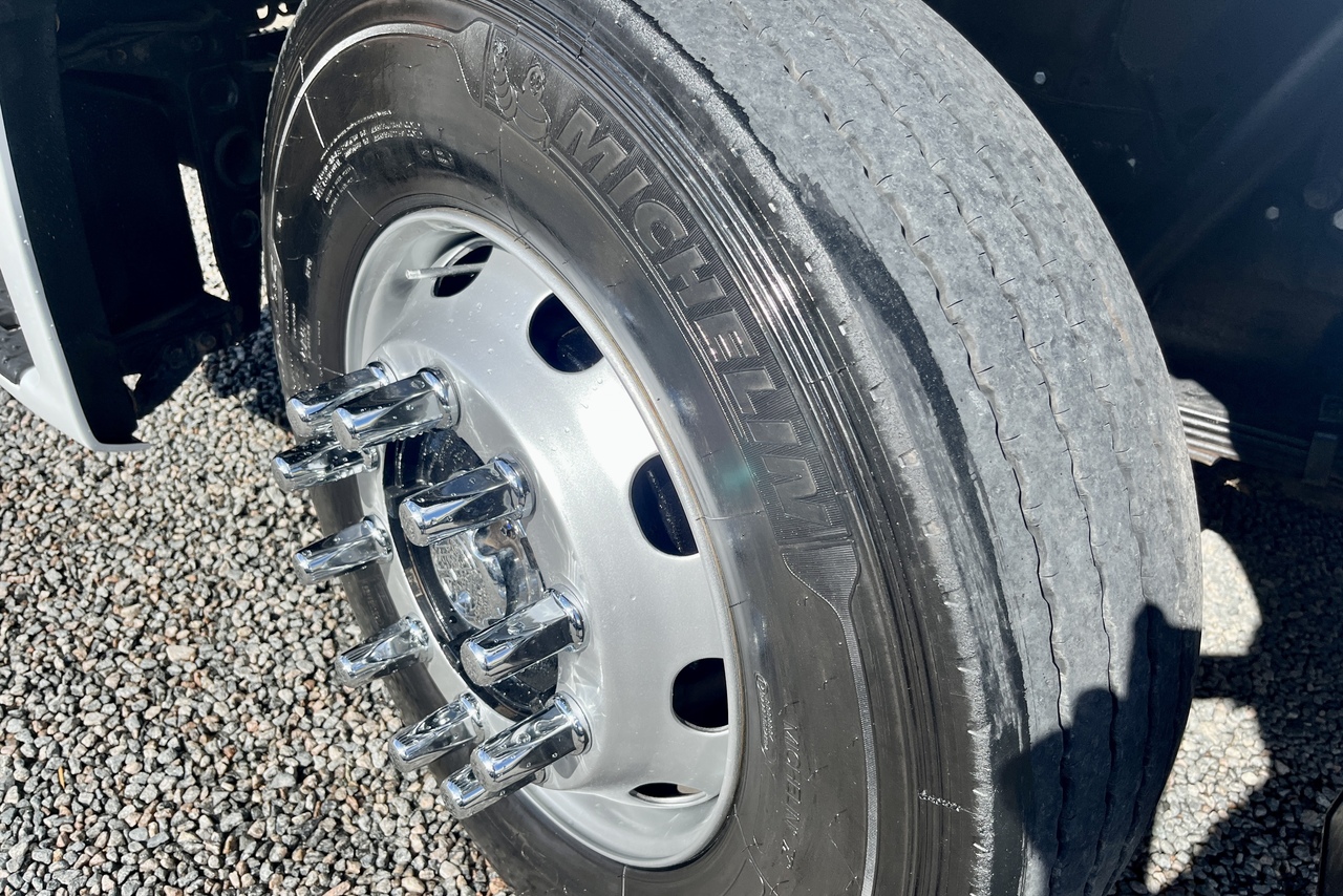 Volkswagen 24-280 E Constellation 6x2 - 15/15 9