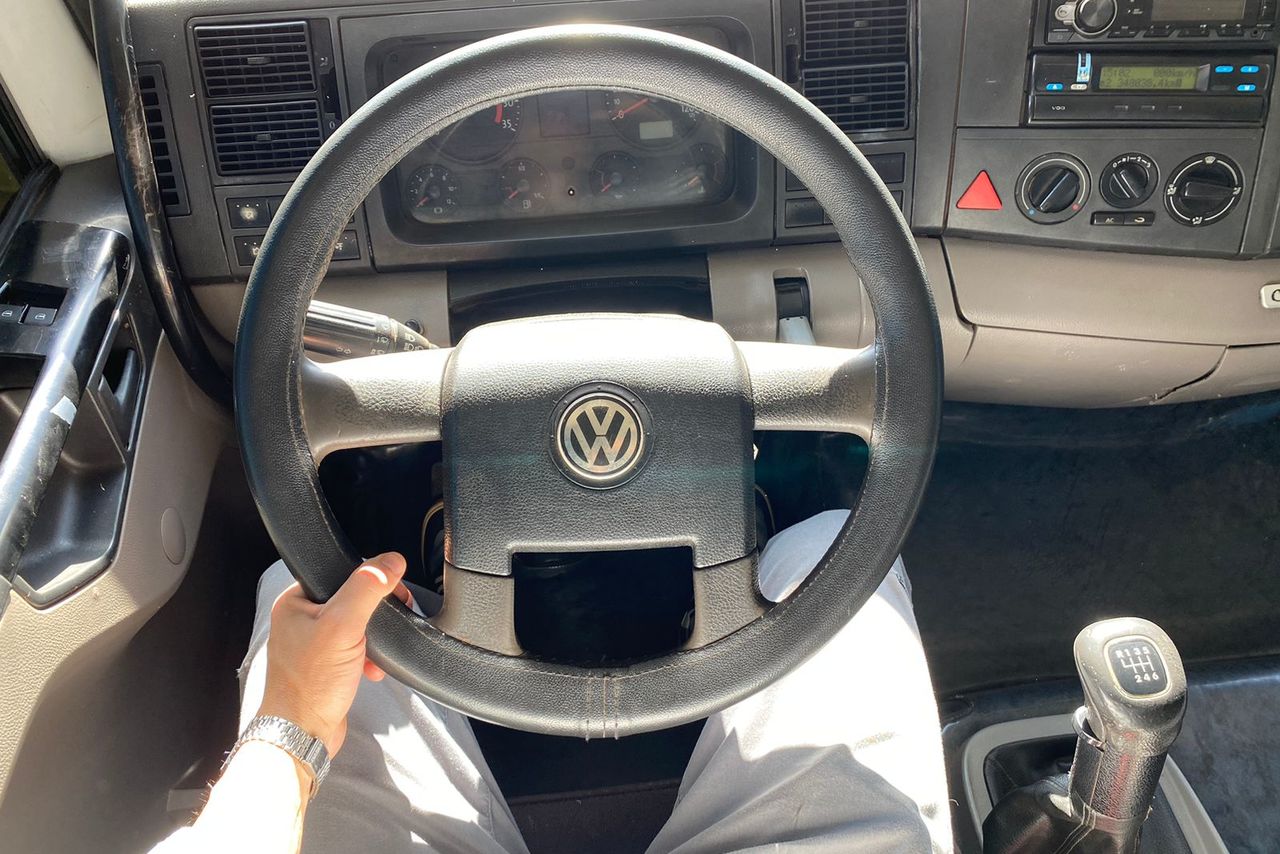 Volkswagen 24-250 E Constellation 3-Eixos - 11/12 18