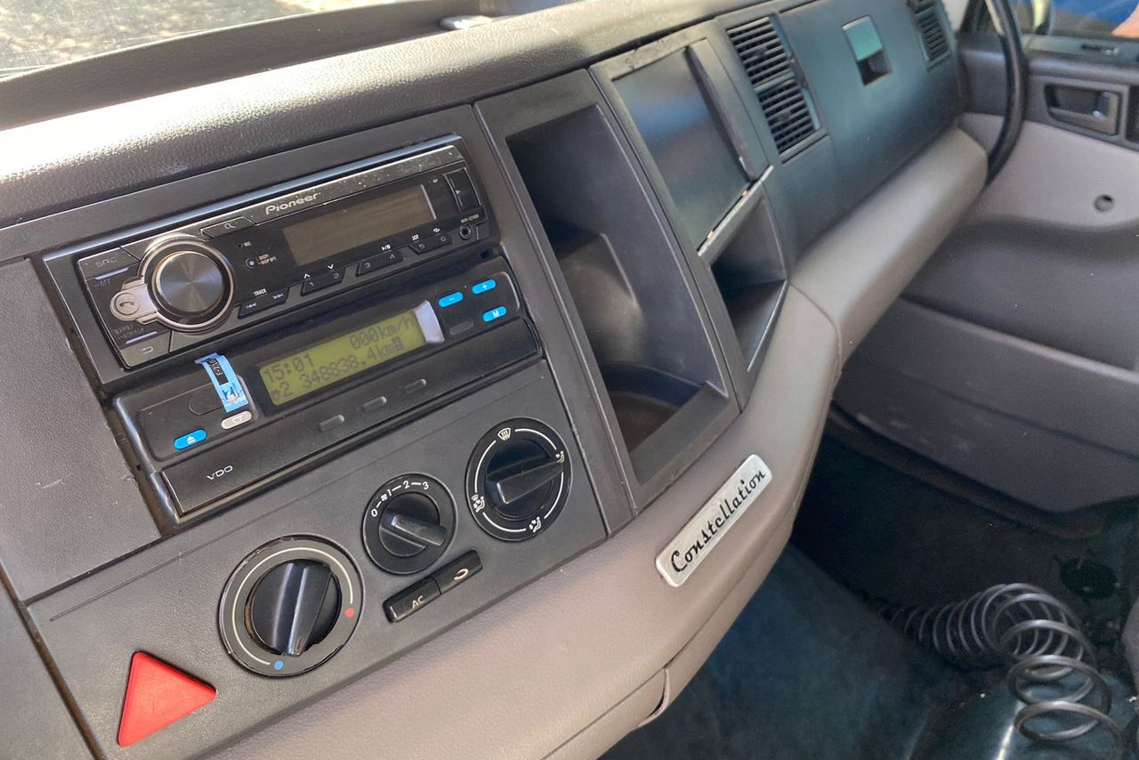 Volkswagen 24-250 E Constellation 3-Eixos - 11/12 20