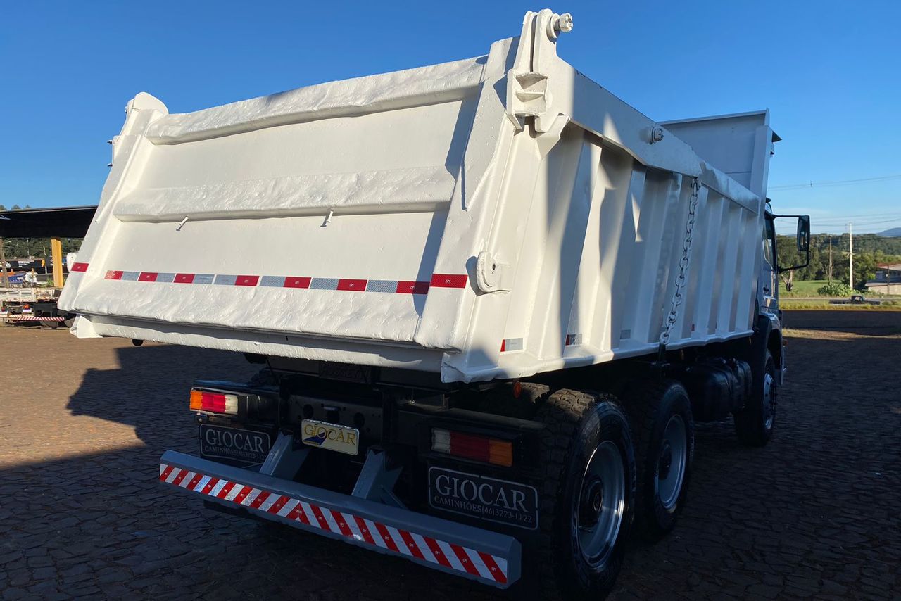 Mercedes Benz Axor 2831 - 11/11 4