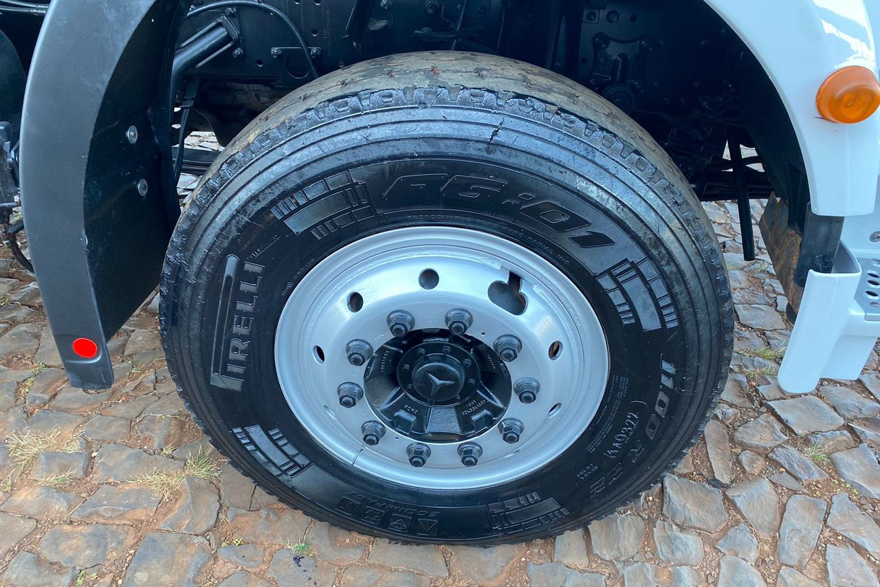Mercedes Benz Axor 2831 - 11/11 7