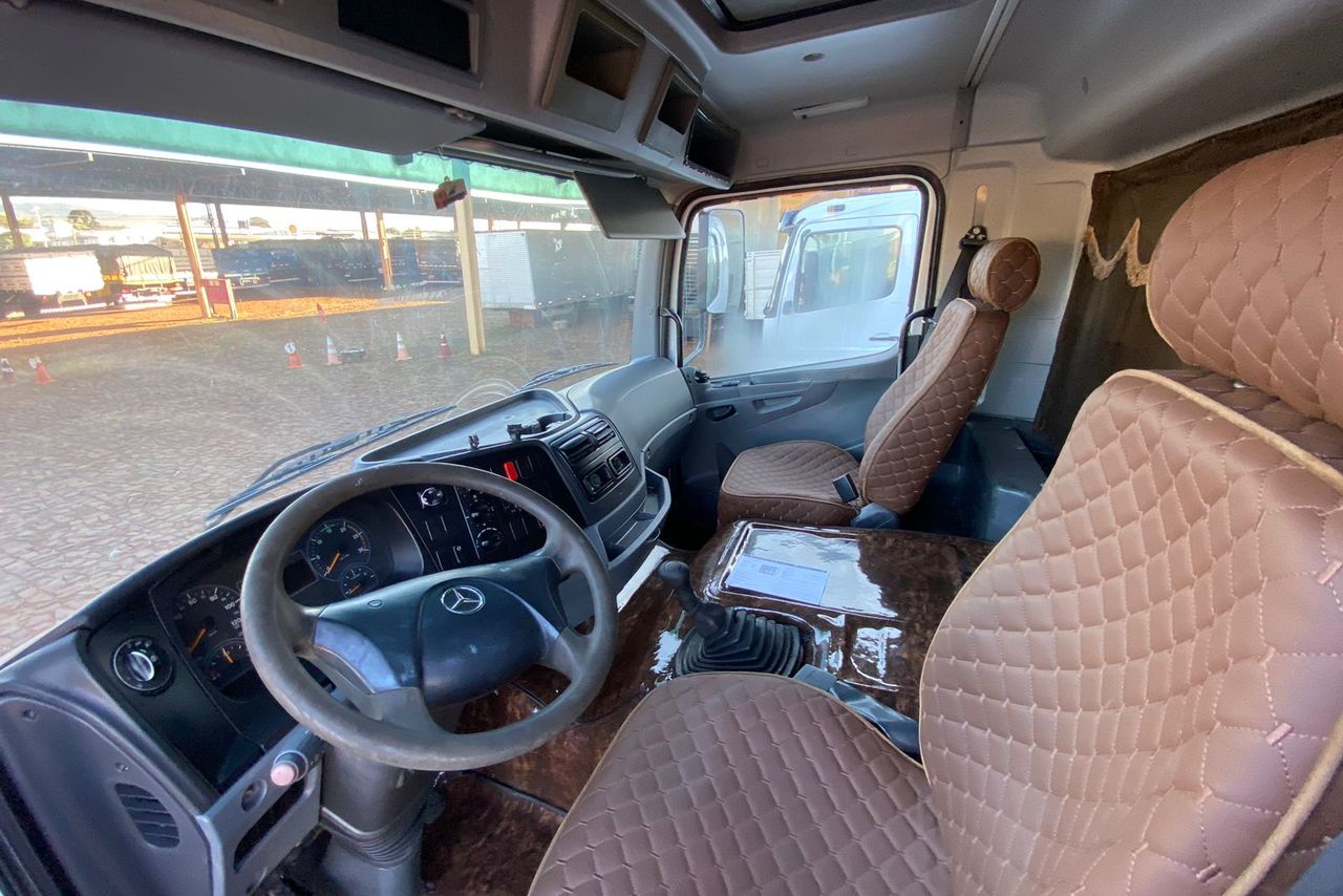 Mercedes Benz Axor 2831 - 11/11 16