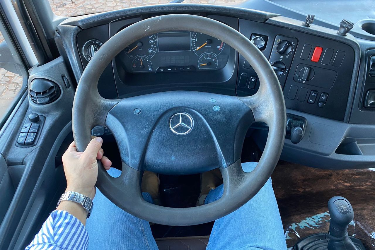 Mercedes Benz Axor 2831 - 11/11 20