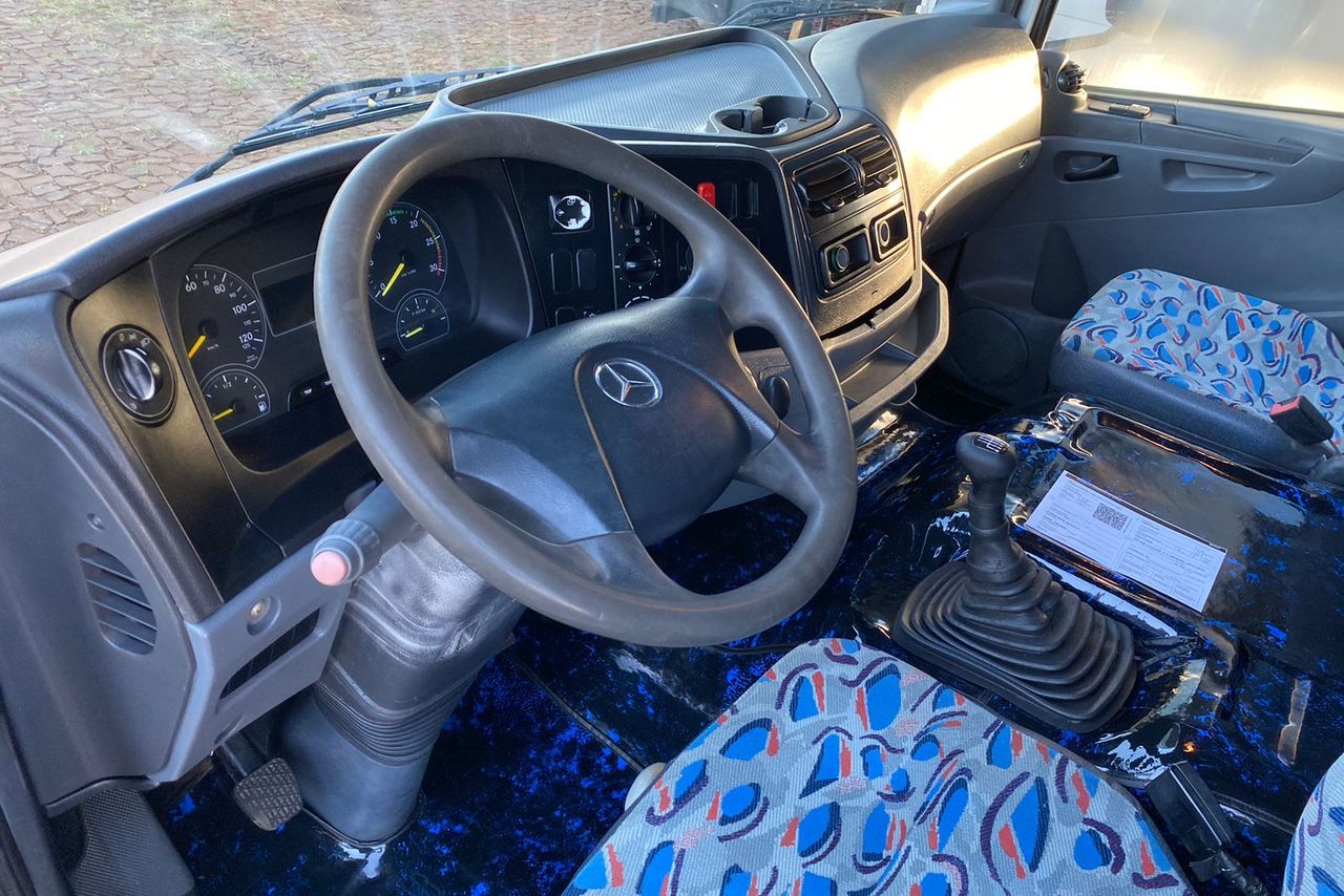 Mercedes Benz Axor 2831 - 11/11 15