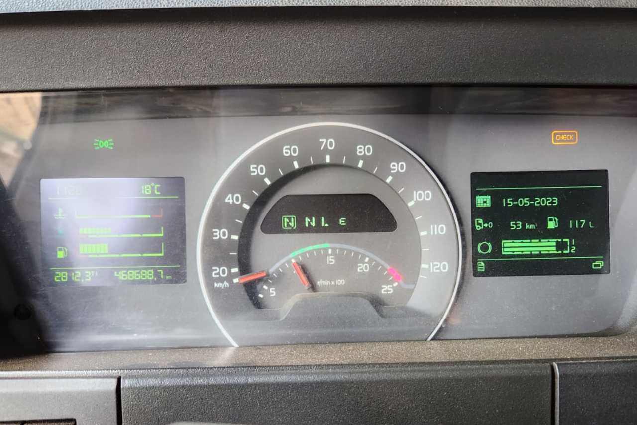 Volvo FMX 500 6x4 Euro 5 - 16/16 14