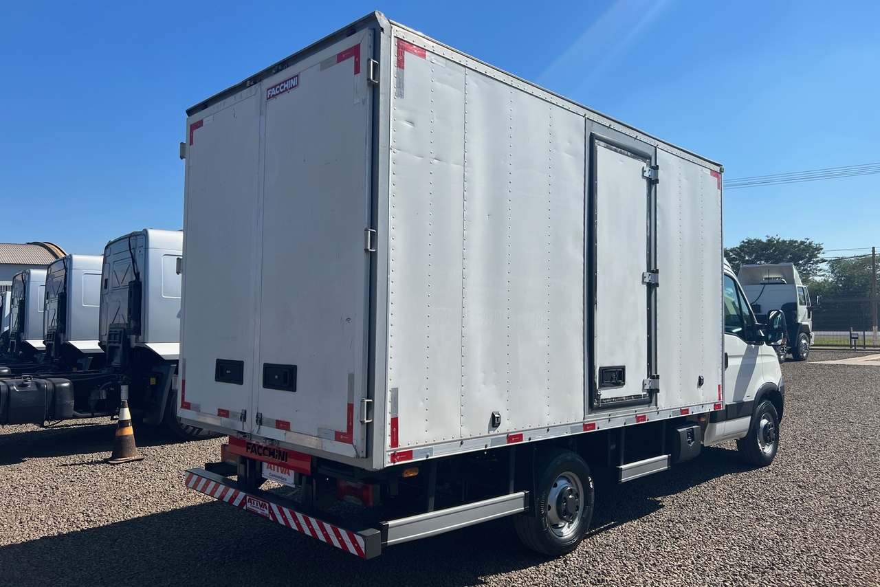 Iveco 35S14 - 11/11 6