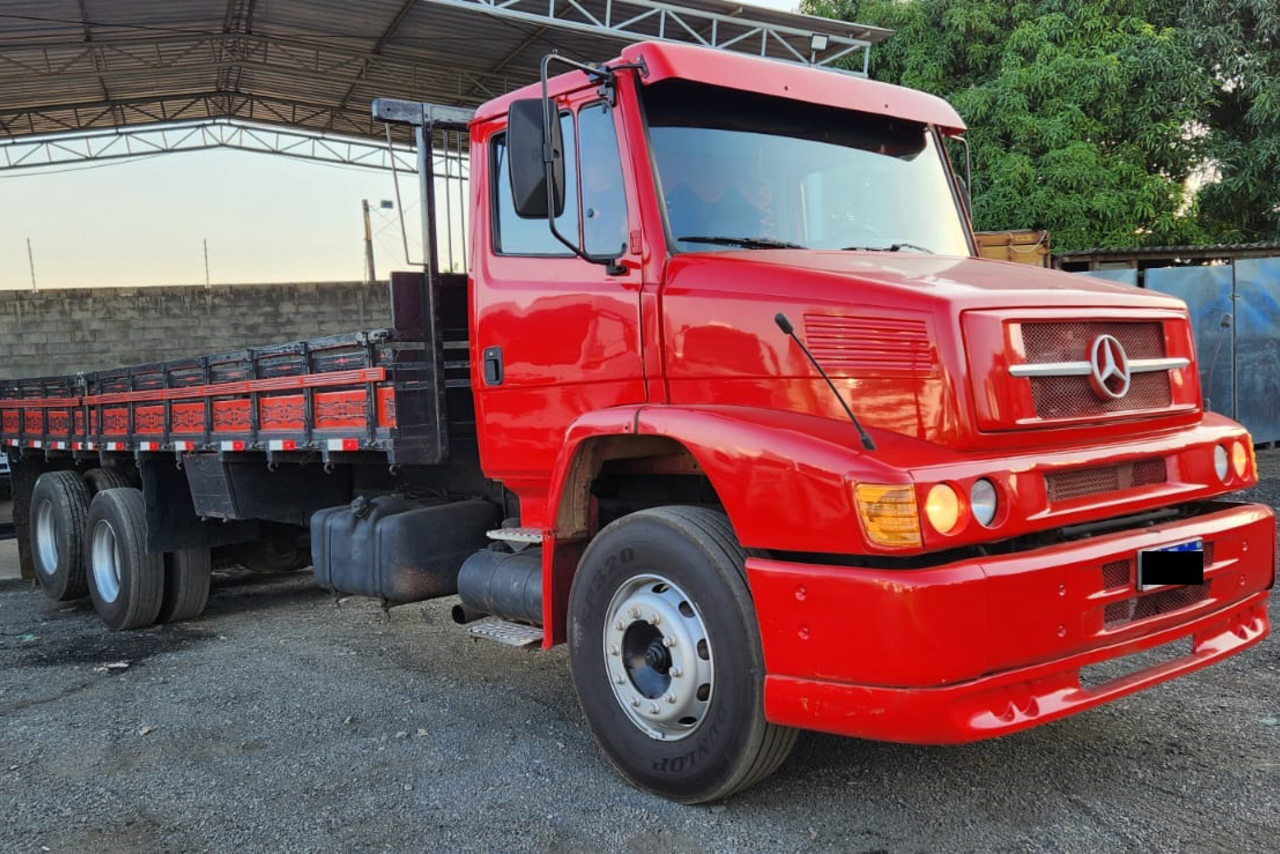 Mercedes Benz MB 1620 - 05/06 4