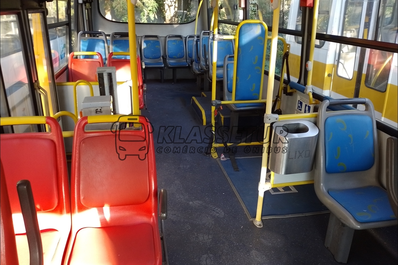 Mercedes Benz Neobus - 08/08 13
