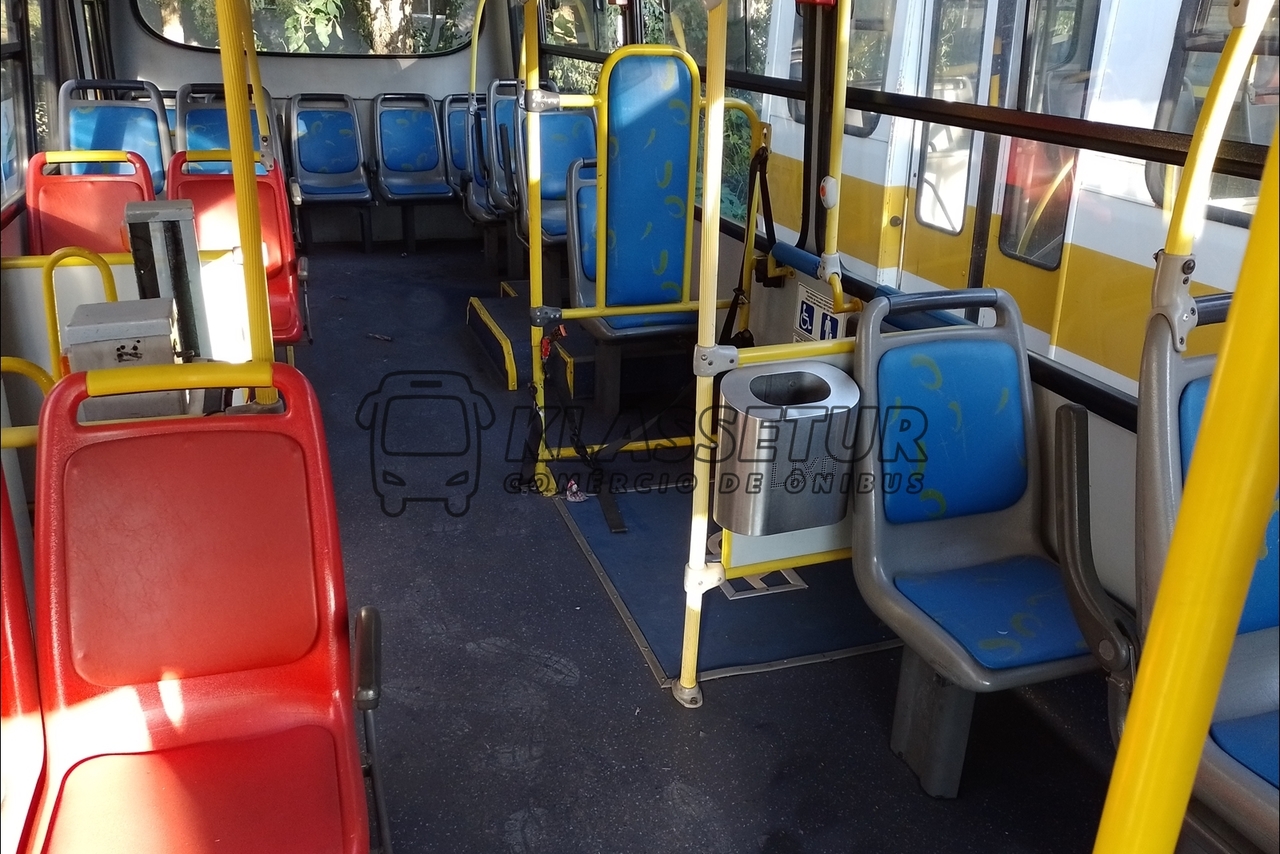 Mercedes Benz Neobus - 08/08 14