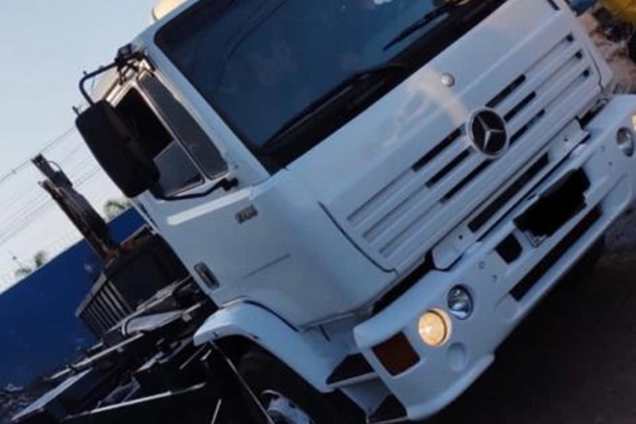 Mercedes Benz MB 1720 - 05/05 6