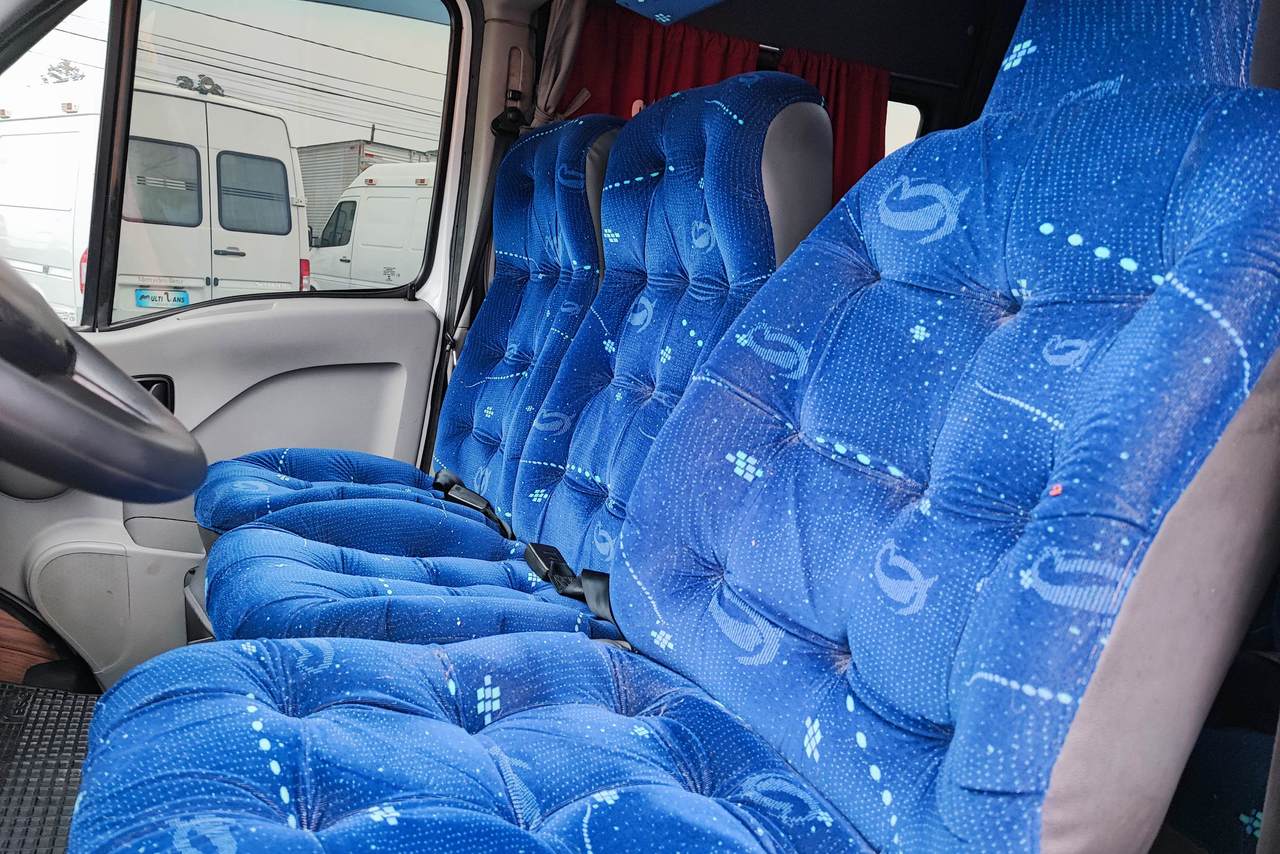 Renault Master Executive - 12/13 6