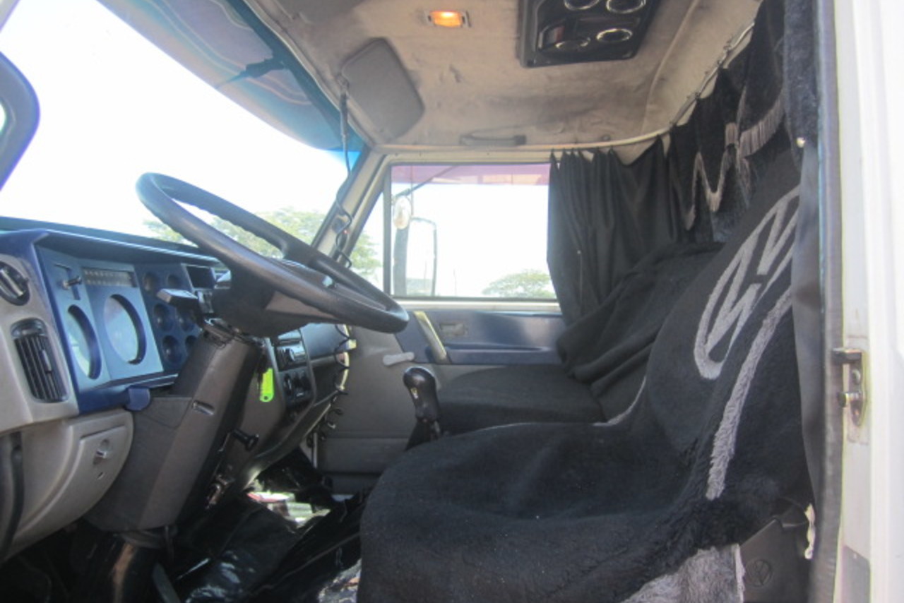 Volkswagen 13-180 - 06/06 9