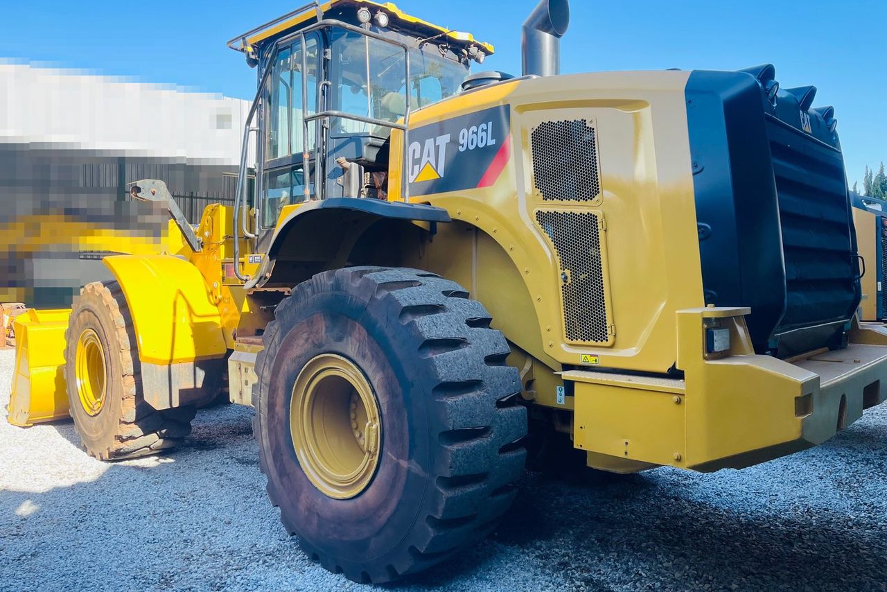 Caterpillar  966L - 19/19 4