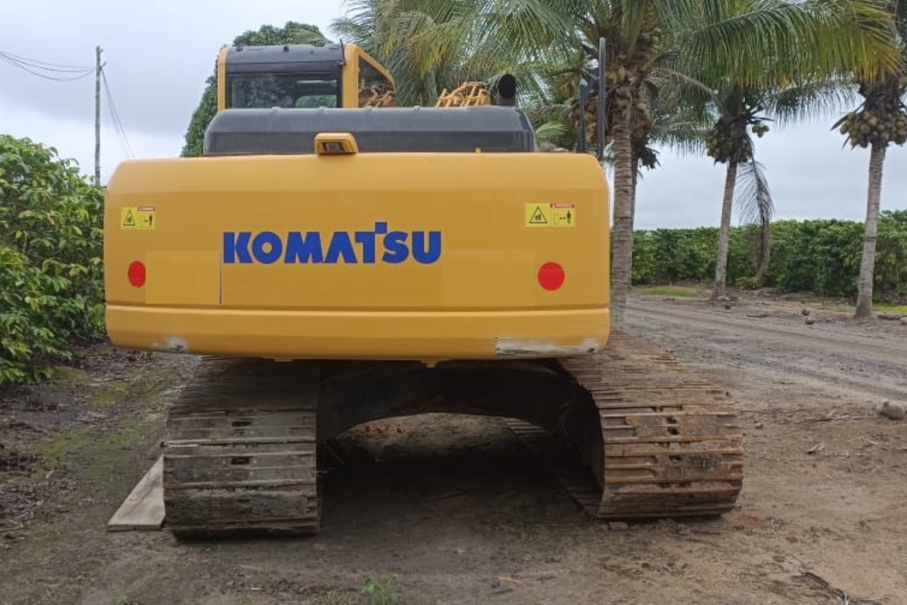 Komatsu PC200 - 11/11 5