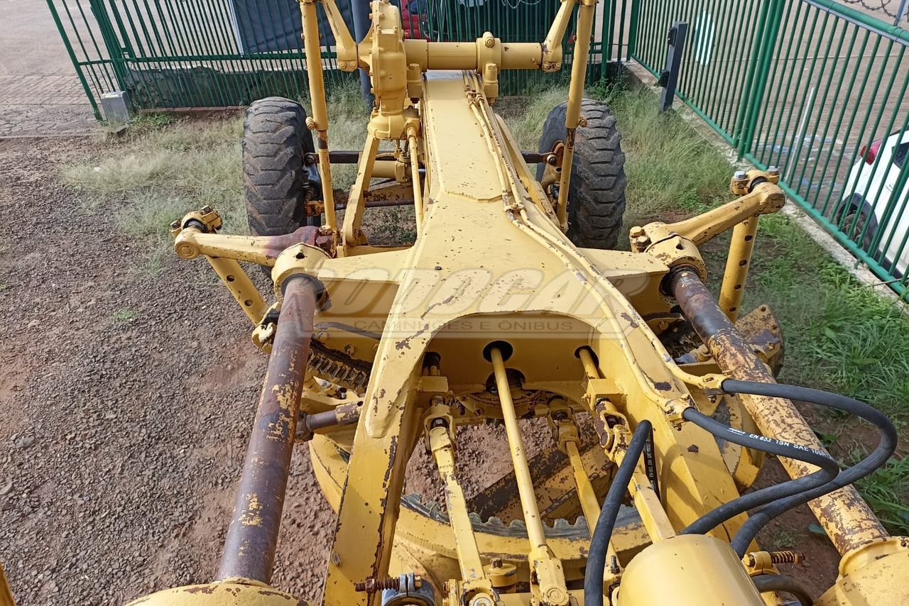 Caterpillar 120B - 73/73 6