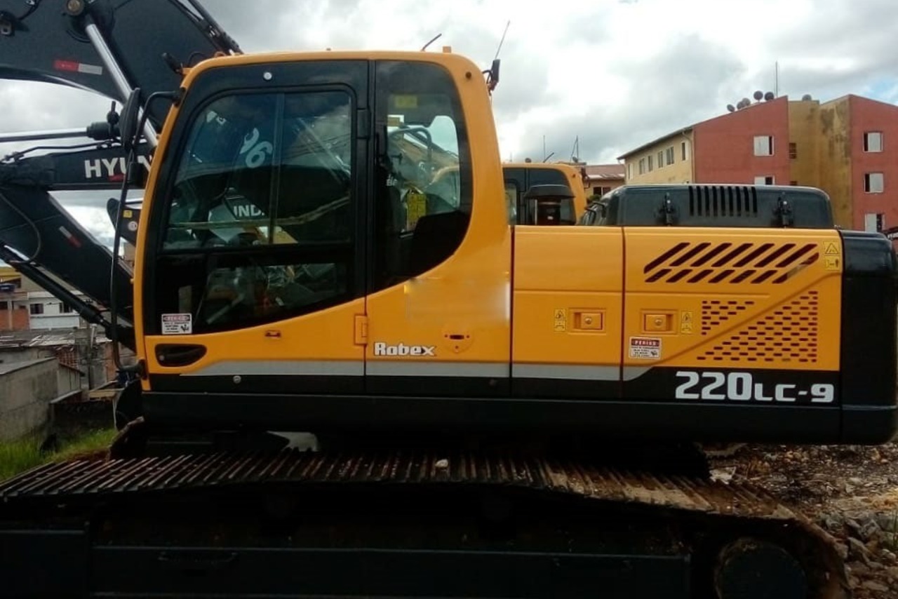 Hyundai R220 LC - 22/22 4
