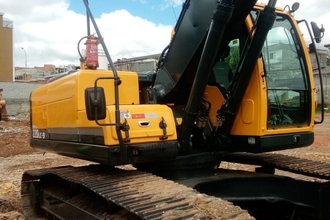 Hyundai R220 LC - 22/22 8