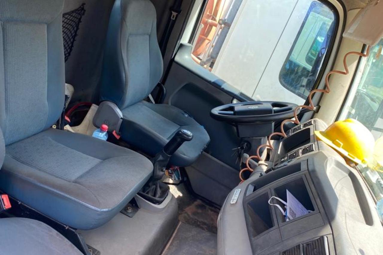 Volkswagen 15-180 E Constellation - 11/11 5