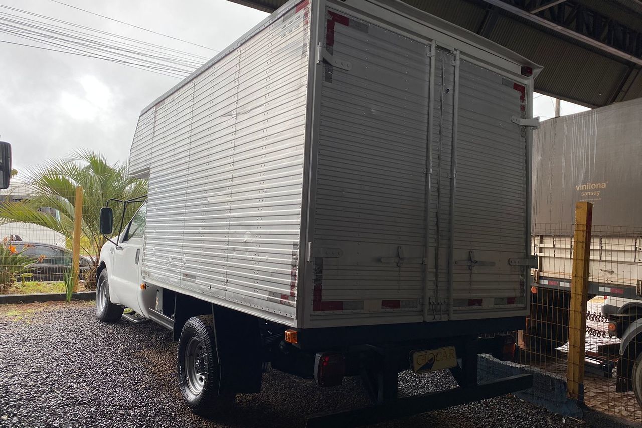 Ford F350 - 00/00 4