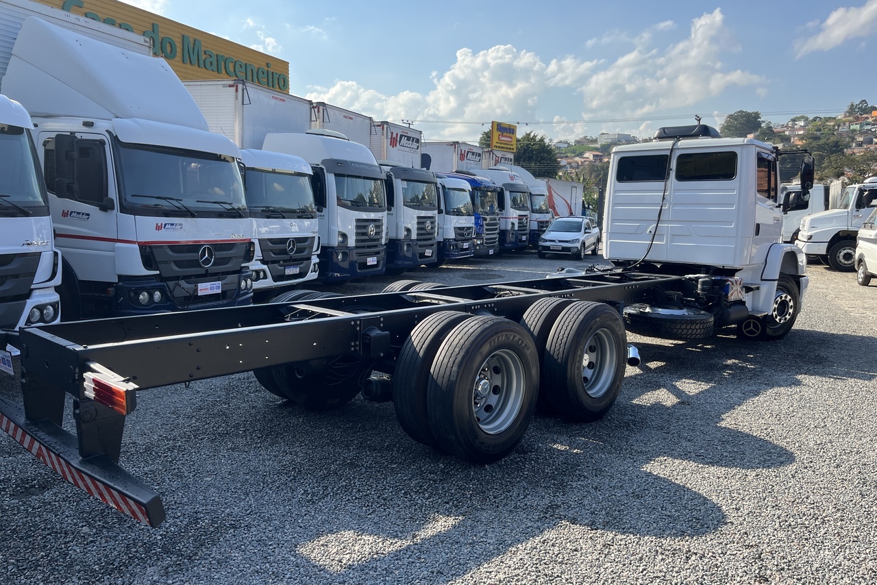 Mercedes Benz MB 1620 - 07/07 4
