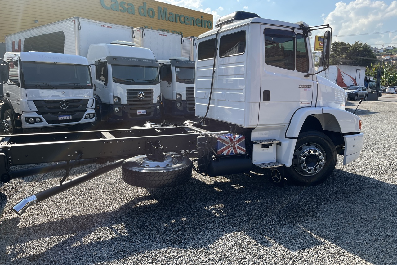 Mercedes Benz MB 1620 - 07/07 7