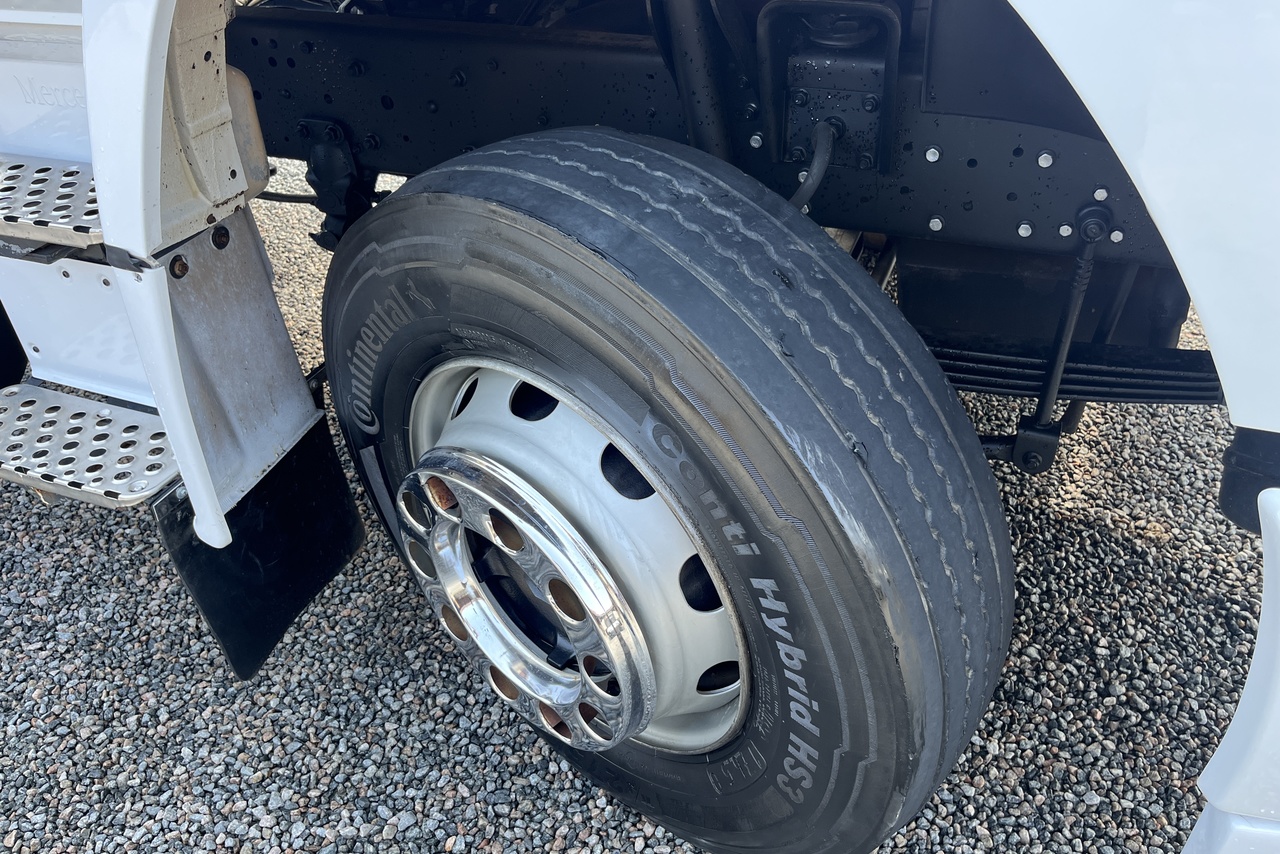 Mercedes Benz MB 1620 - 07/07 8