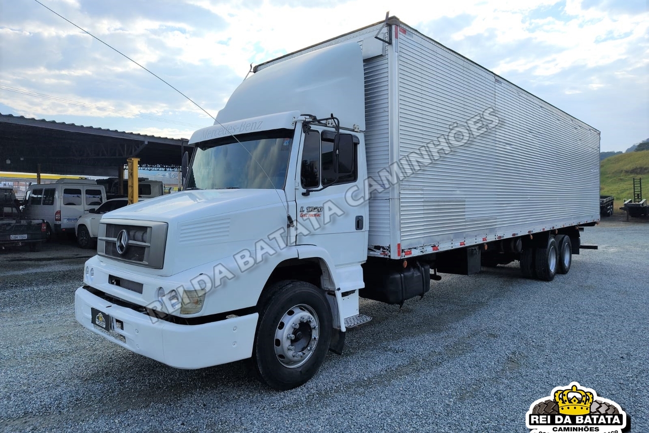 Mercedes Benz MB 1620 - 09/09 5