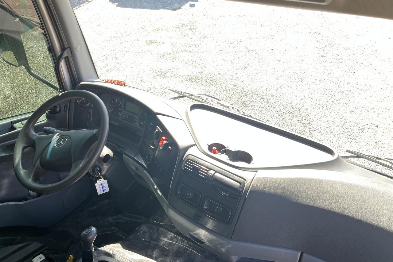 Mercedes Benz Atego 2425 - 08/08 10