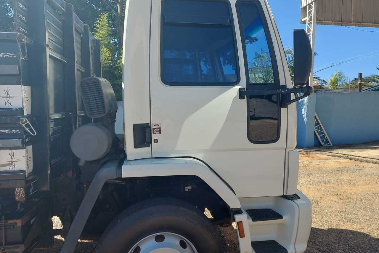 Ford Cargo1317 - 11/11 2
