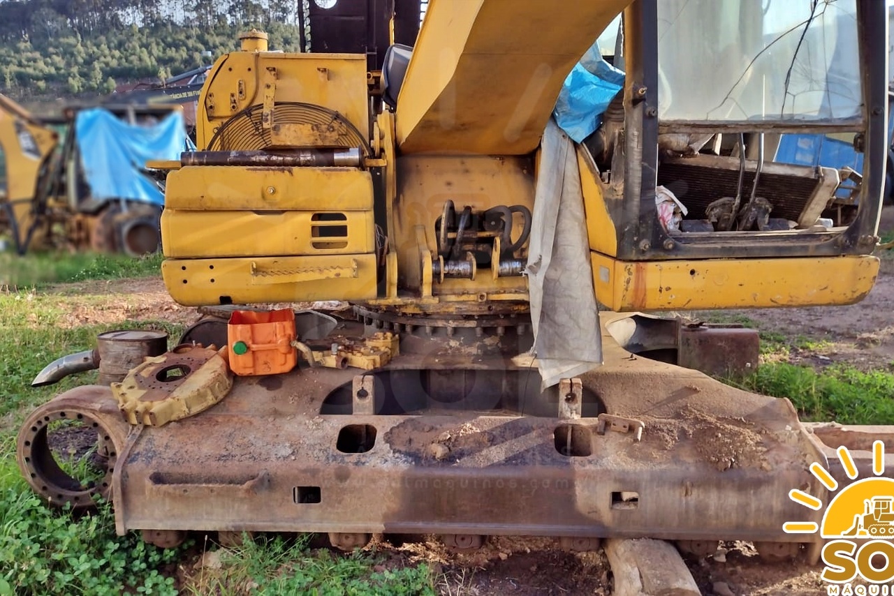 Caterpillar 320D - 09/09 3