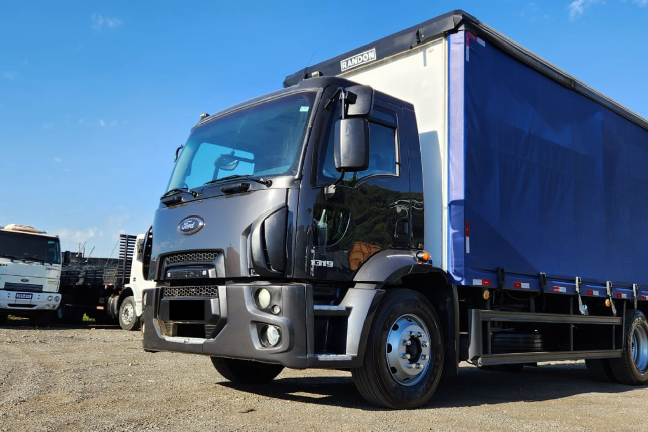 Ford Cargo1319 - 14/14 2