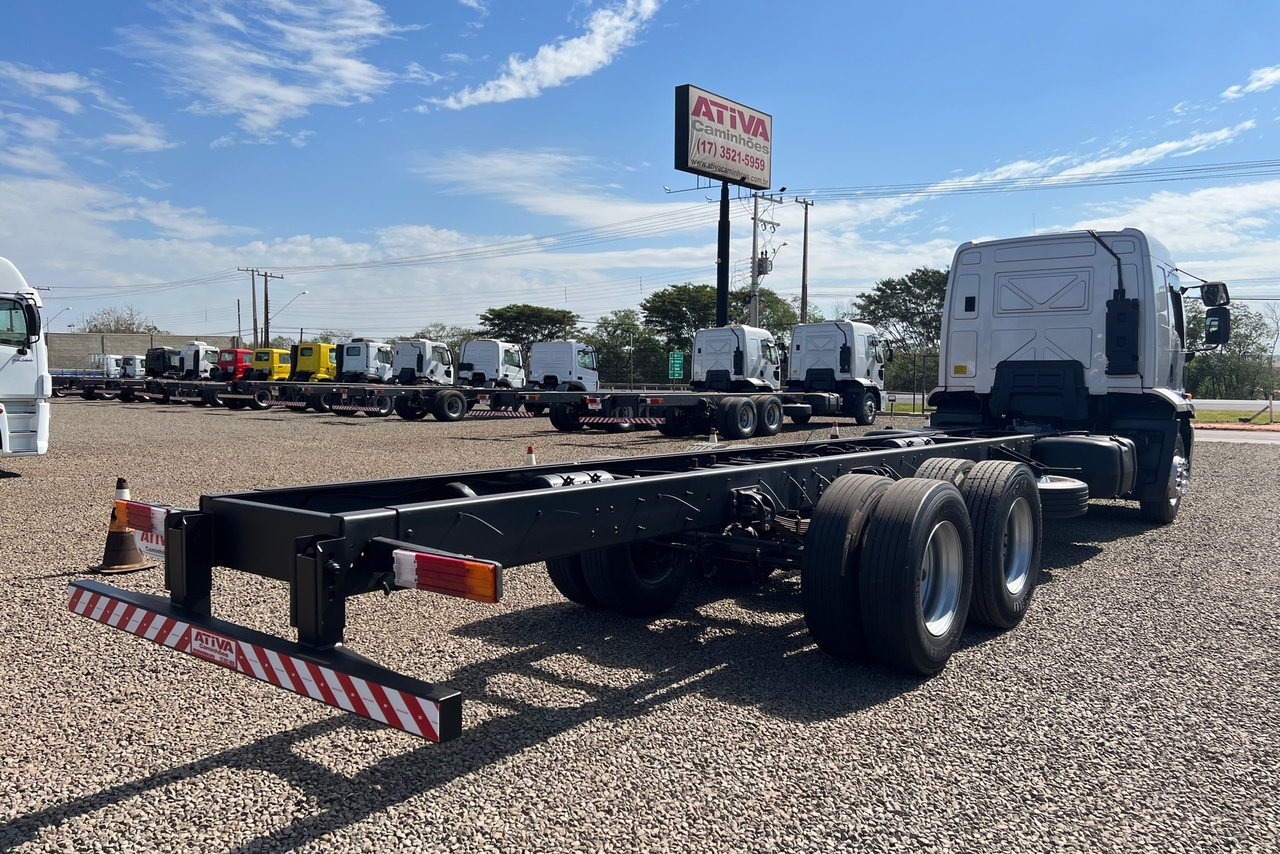 Ford Cargo2429 - 18/19 5