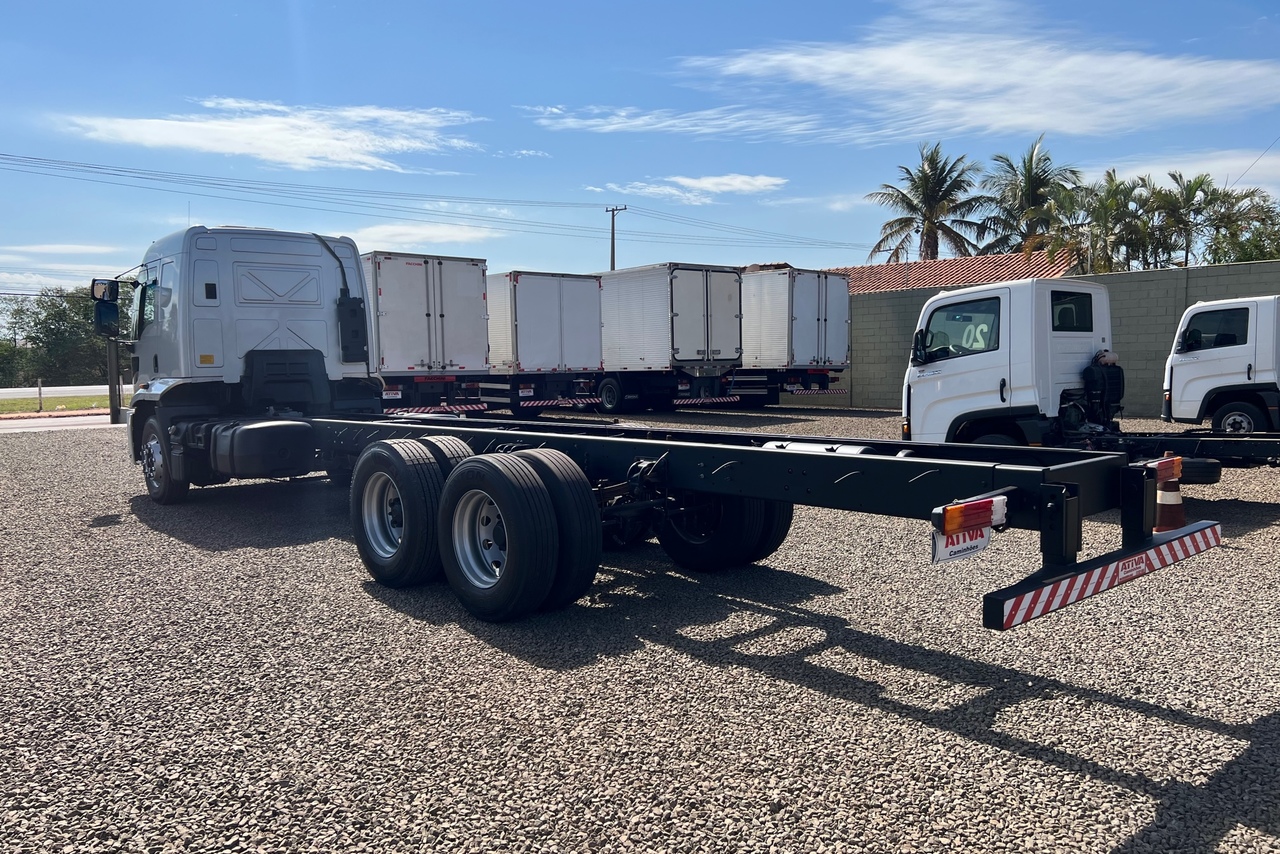 Ford Cargo2429 - 18/19 6