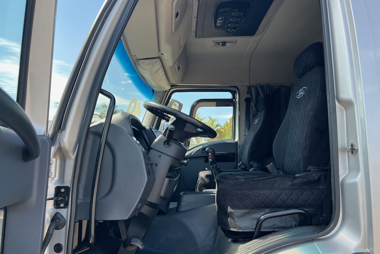 Ford Cargo2429 - 18/19 7