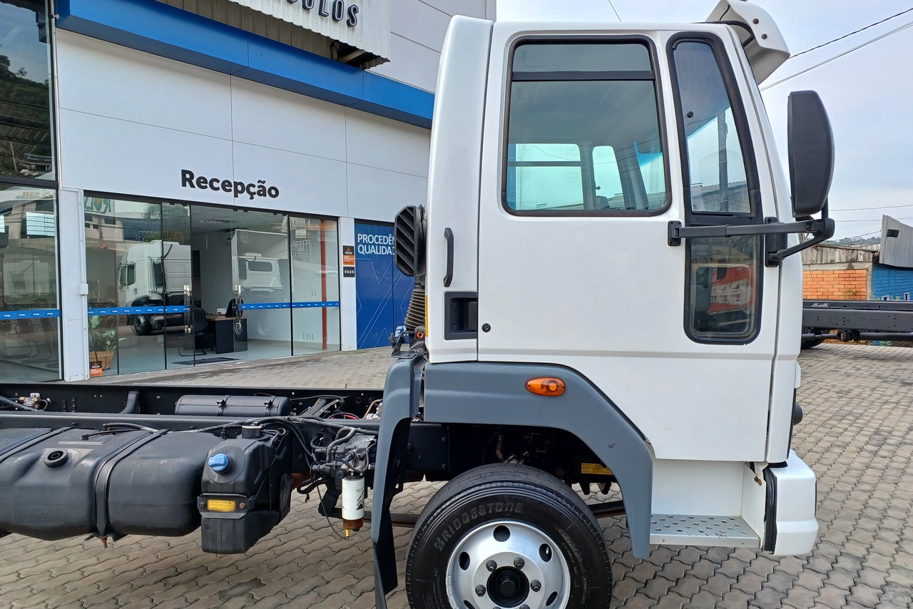 Ford Cargo1119 - 15/15 6