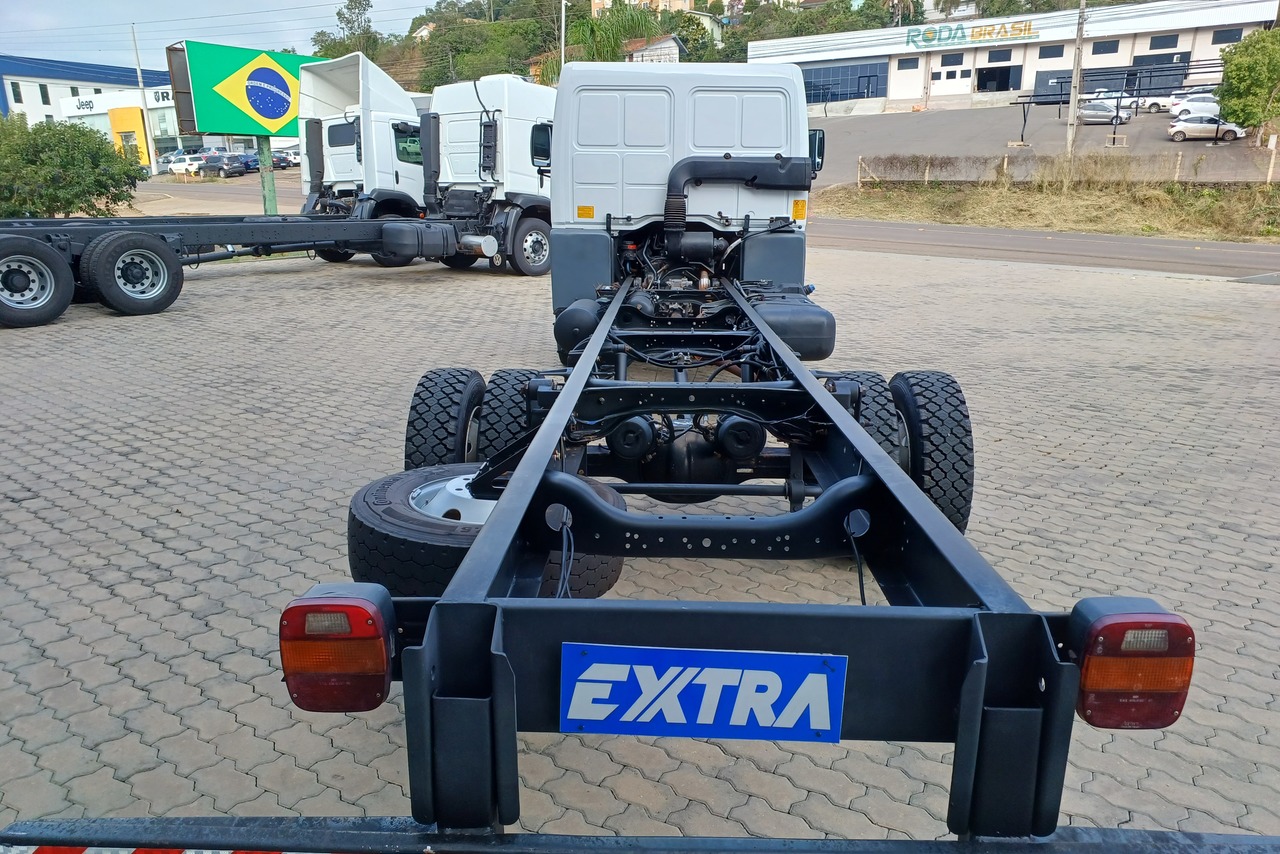 Ford Cargo1119 - 15/15 9