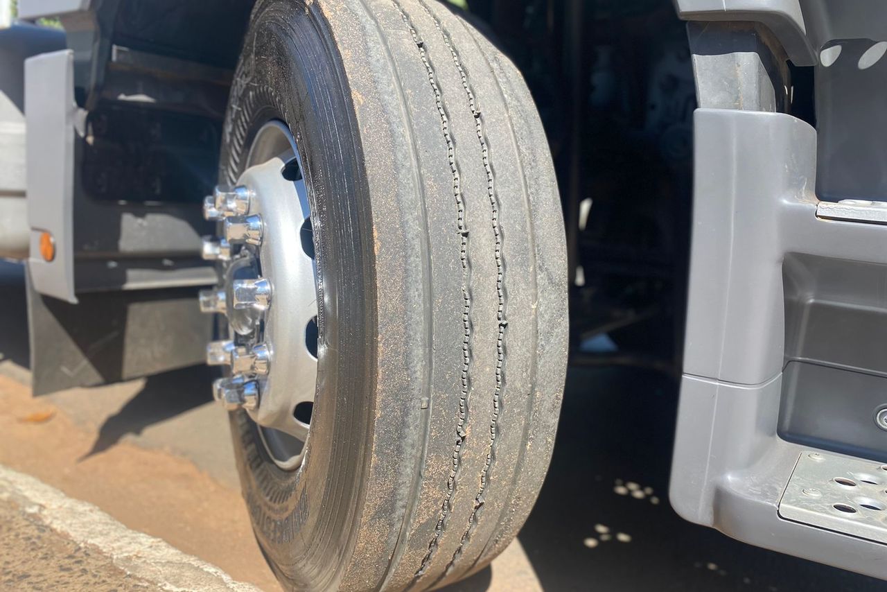 Mercedes Benz Axor 1933 - 06/06 16