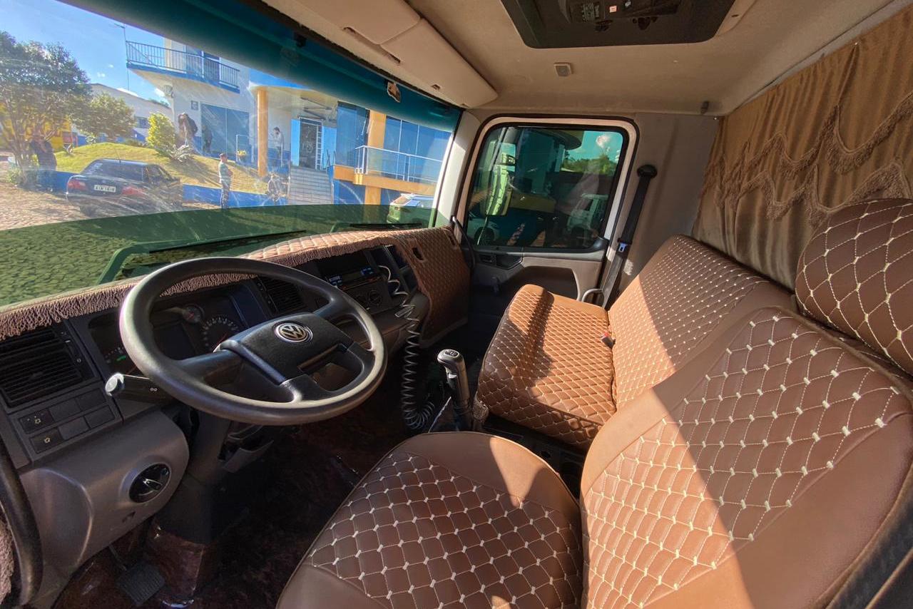 Volkswagen 17 330 - 12/13 15