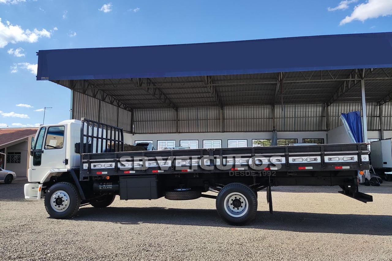 Ford Cargo1317 - 09/10 11