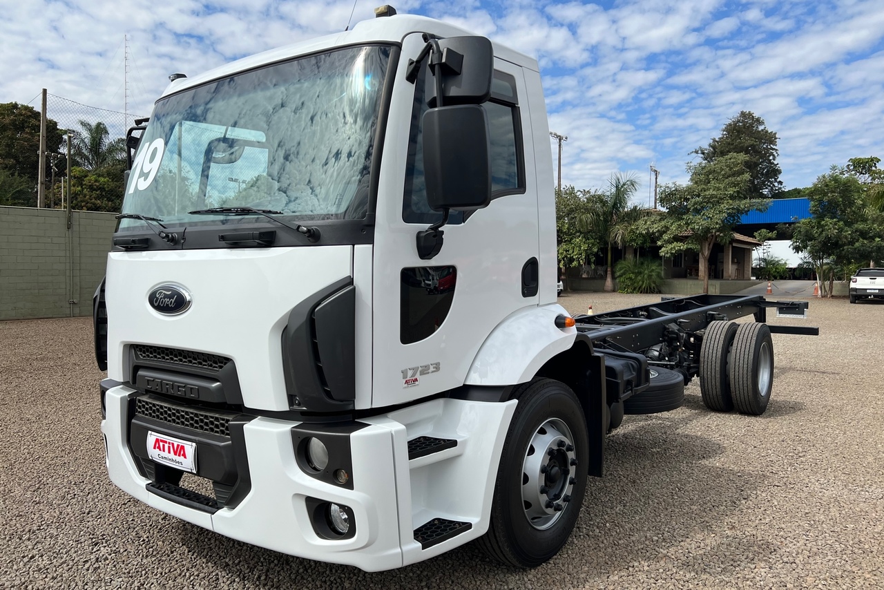Ford Cargo1723 - 18/19 7