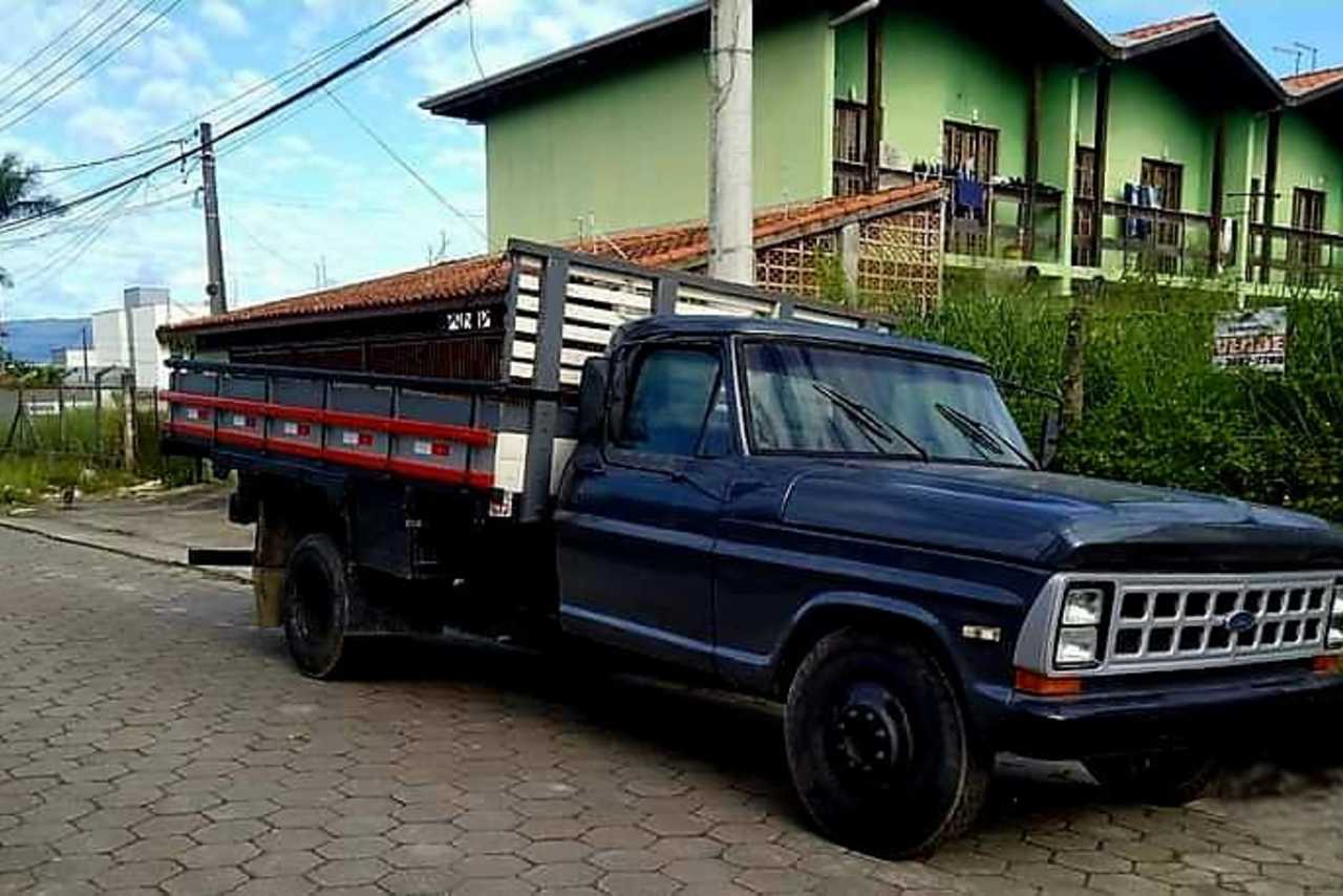 Ford F4000 - 88/88 3