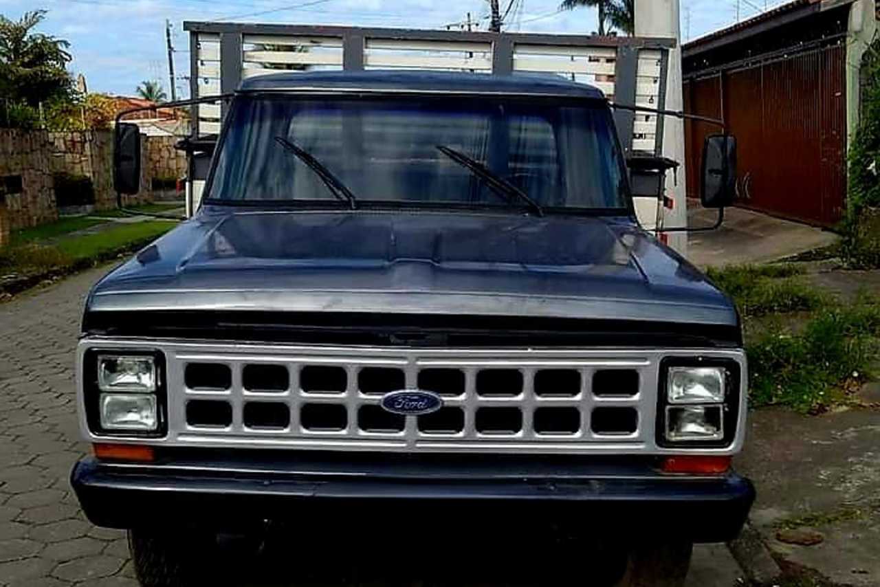 Ford F4000 - 88/88 5