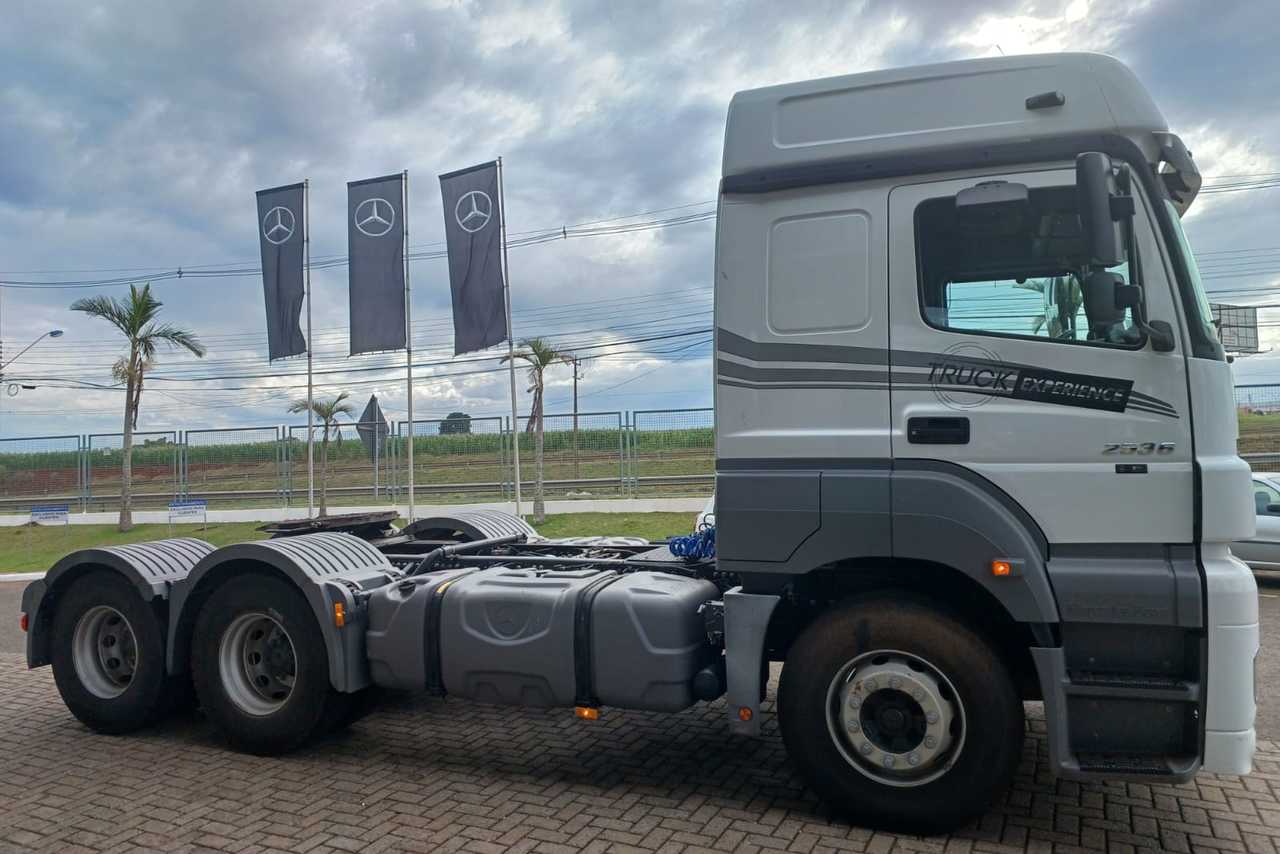 Mercedes Benz MB2536 - 22/22 4