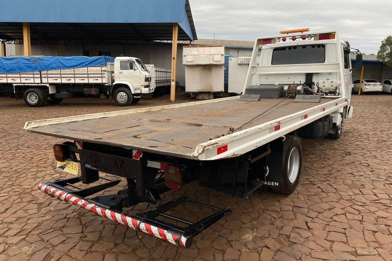 Volkswagen 8 120 - 01/02 4
