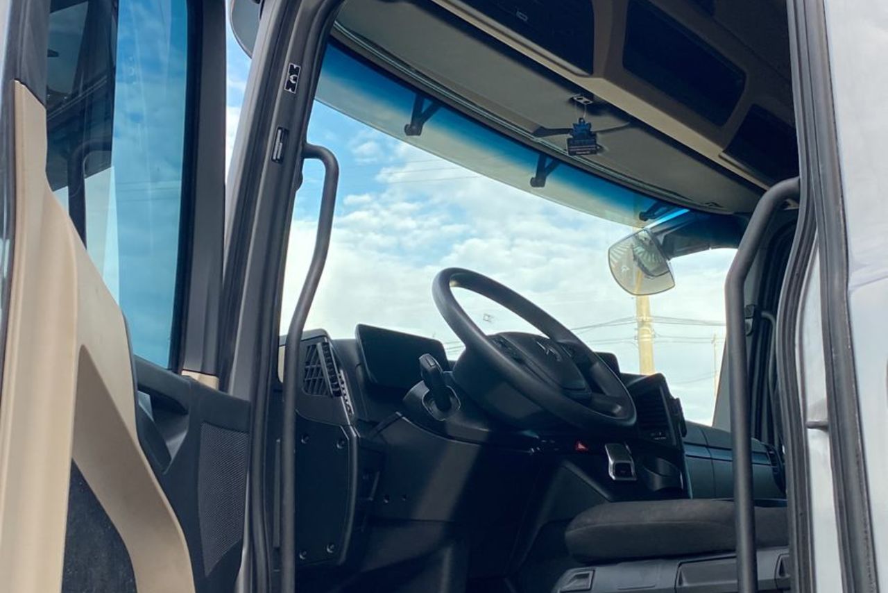 Mercedes Benz Actros 2546 - 21/21 8